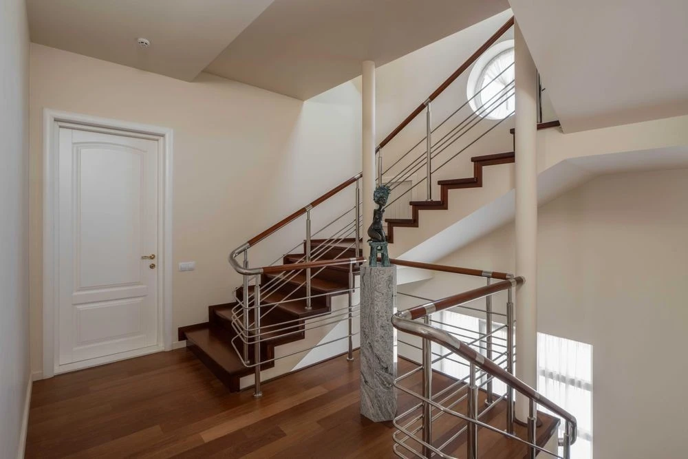 Будинок із критим басейном біля метро Деміївська | 400 м², 6