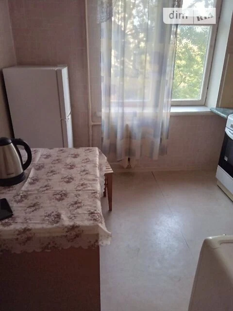Довготривала оренда 1к квартири на бул. Верховної Ради 19Б •