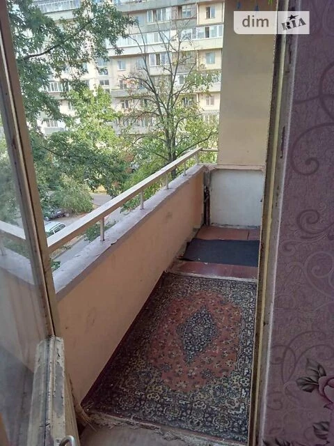 Довготривала оренда 1к квартири на бул. Верховної Ради 19Б •