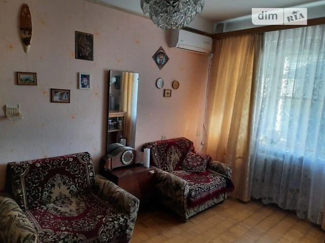 Довготривала оренда 2к квартири на вул. Василя Кучера 8 • ID