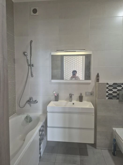 Продаж 2х кв вул Торфяна