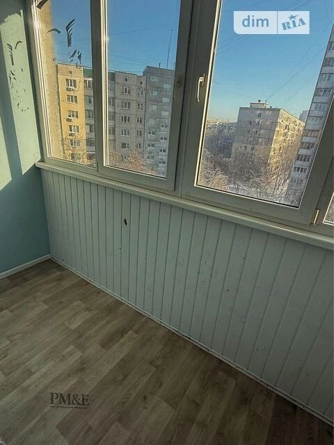 Довготривала оренда 2к квартири на вул. Лятошинського 12 • I