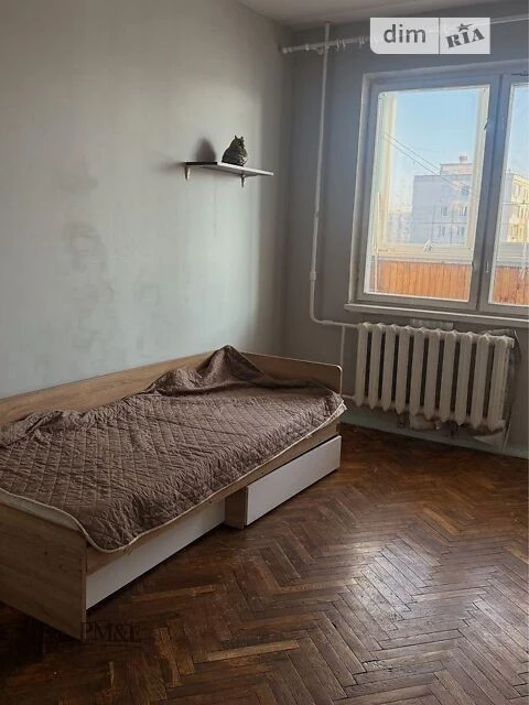 Довготривала оренда 2к квартири на вул. Лятошинського 12 • I
