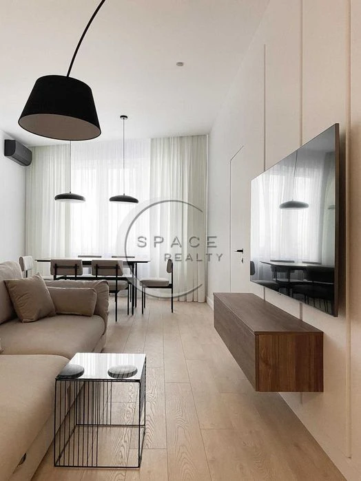 Продаж 3 кімнатної квартири  93 м² в ЖК Сонячна Рив’єра вул.