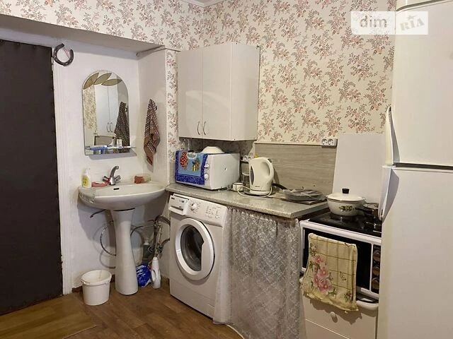 Продаж кімнати 23 кв. м на вул. Святошинська 42 • ID 3478614