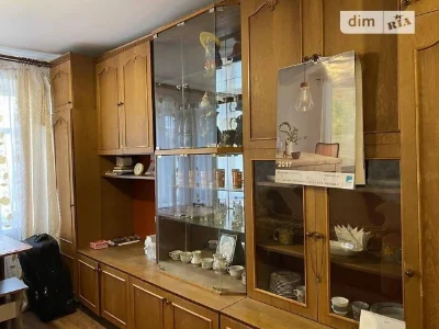 Продаж кімнати 23 кв. м на вул. Святошинська 42 • ID 3478614