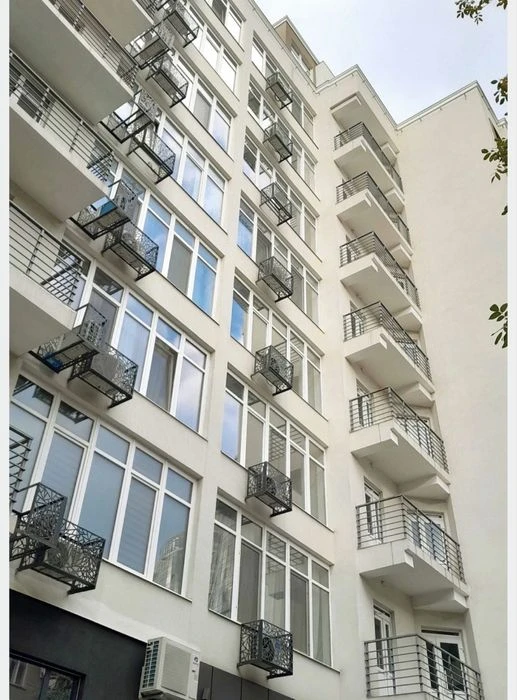 58 тис Продам квартиру Сегедська/Армейська Новий будинок