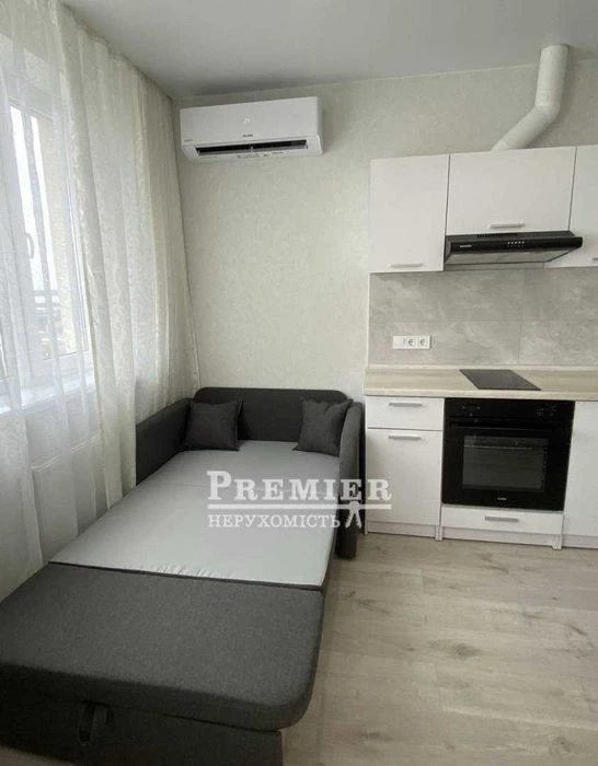 Продам однокімнатну квартиру в 5 хв від моря