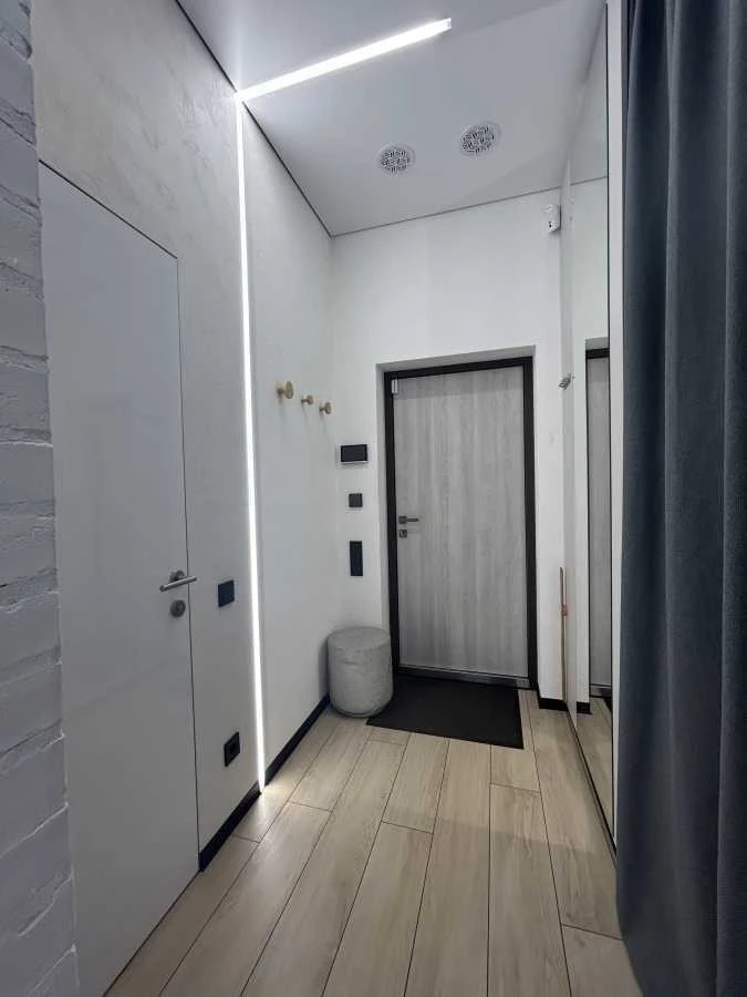 Продаж 1-кімнатної квартири 47.2 м², Дегтярівська вул., 17 К