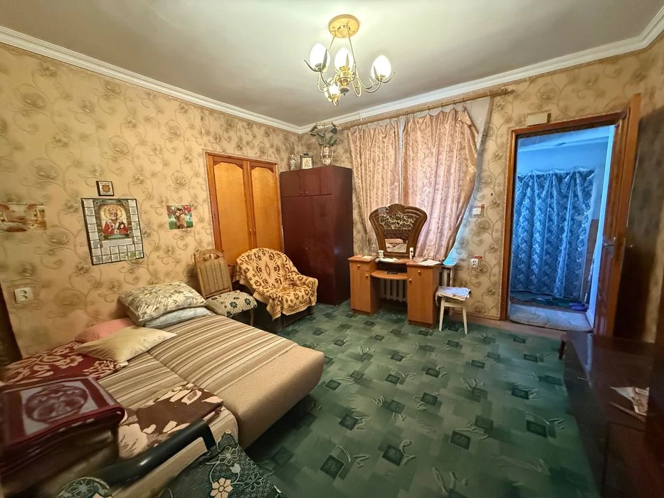 1 кімнатна  квартира в центре міста Коблевська/ Новосельског
