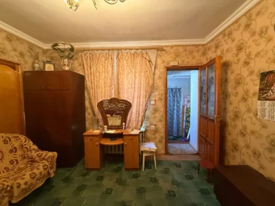 1 кімнатна  квартира в центре міста Коблевська/ Новосельског
