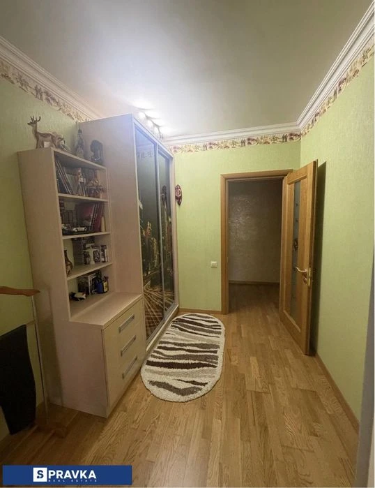 2к квартира з авторським ремонтом, генератором і підвалом