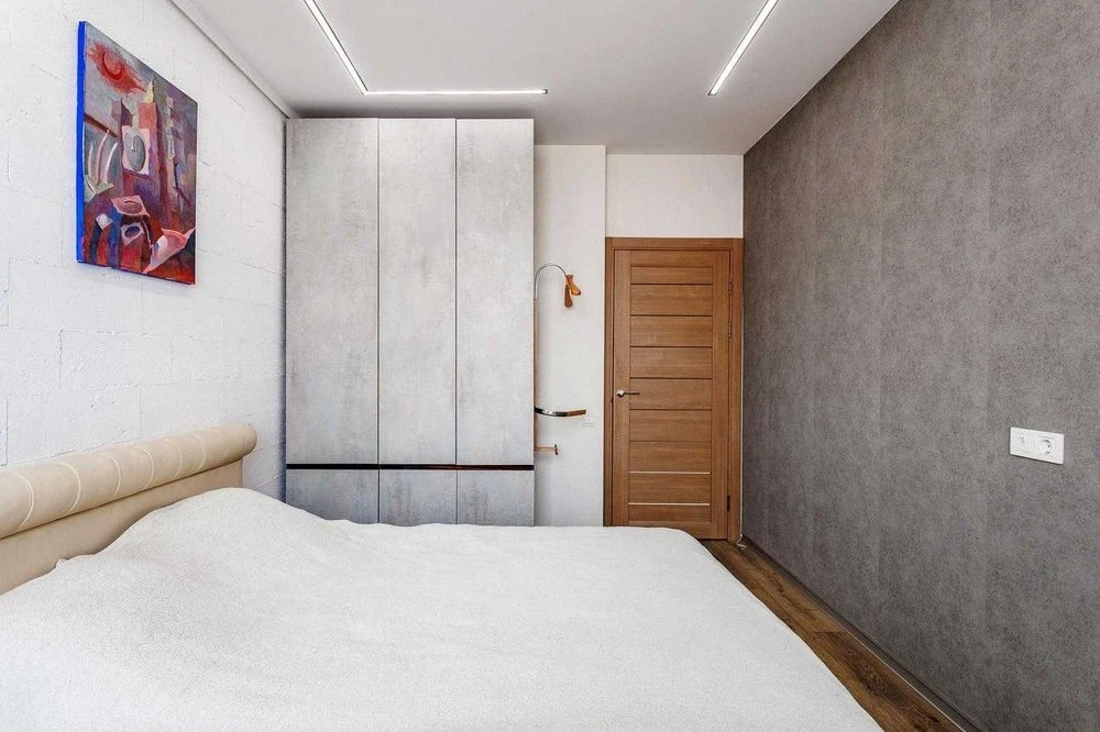 2-room apartment with renovation 62 sq.m. in the Seven Seven residential complex, Osokorki, Slav