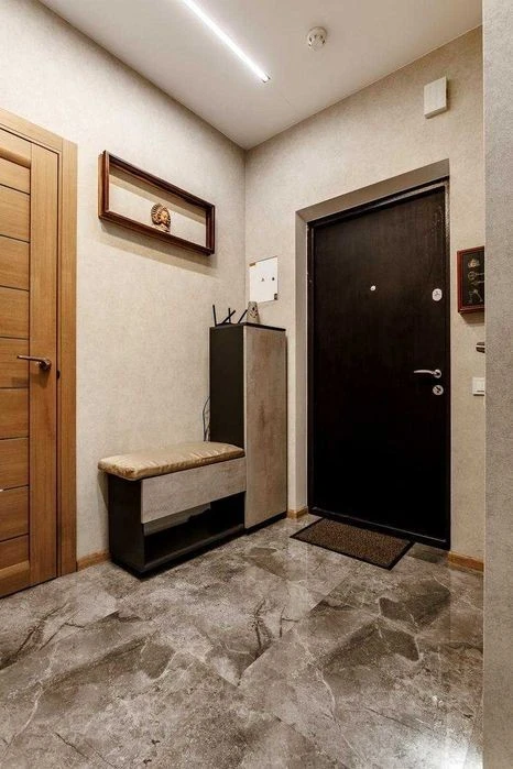 2-room apartment with renovation 62 sq.m. in the Seven Seven residential complex, Osokorki, Slav