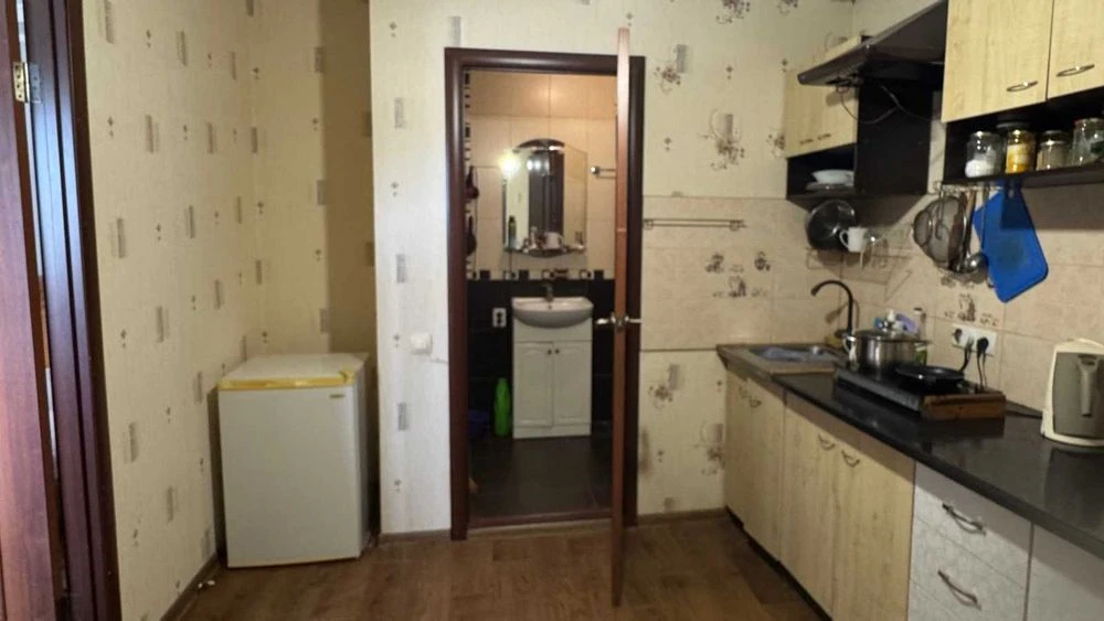 Продаю 1к кв 2/2 Центр.