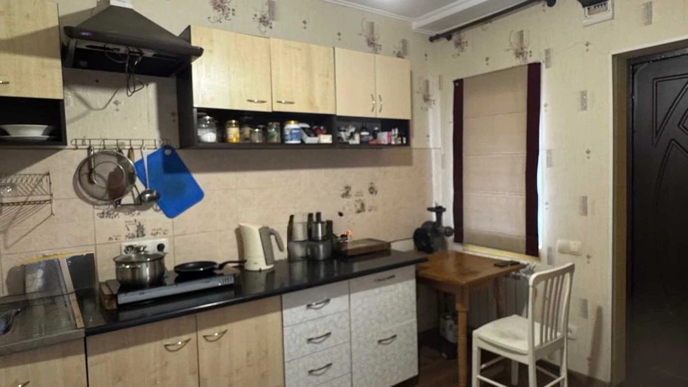 Продаю 1к кв 2/2 Центр.