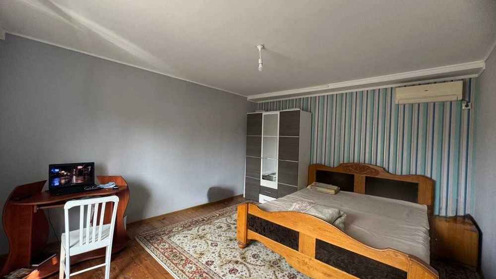 Продаю 1к кв 2/2 Центр.