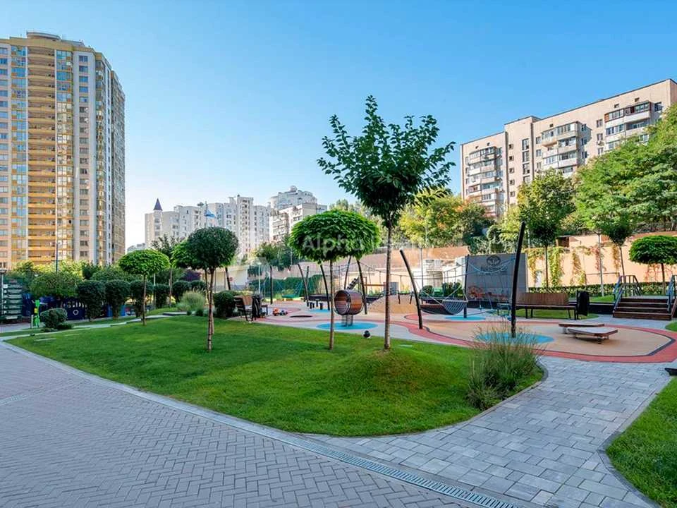Квартира. Киев, Голосеевский просп. (40-летие Октября)