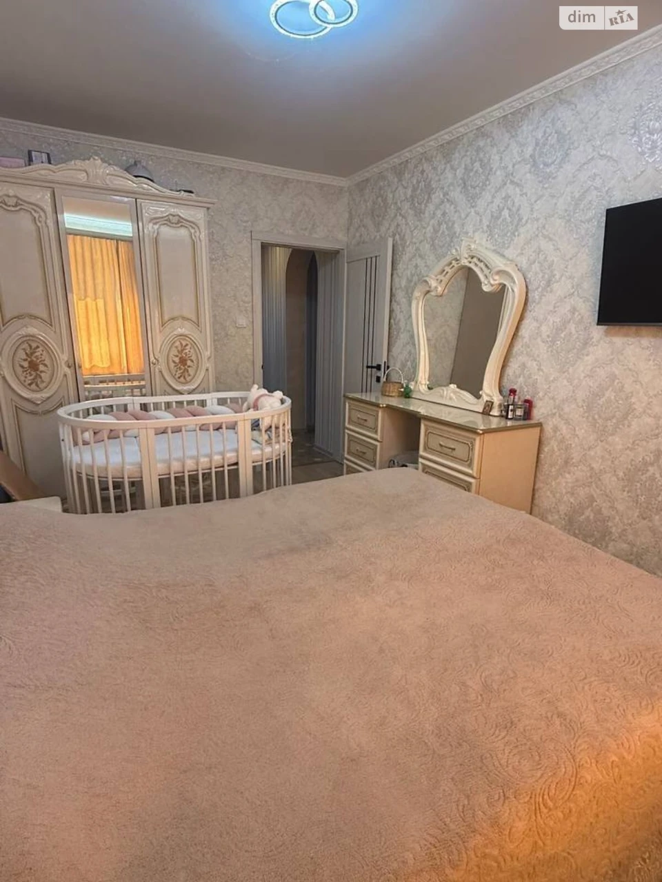 Продаж Квартира Ближні Млини