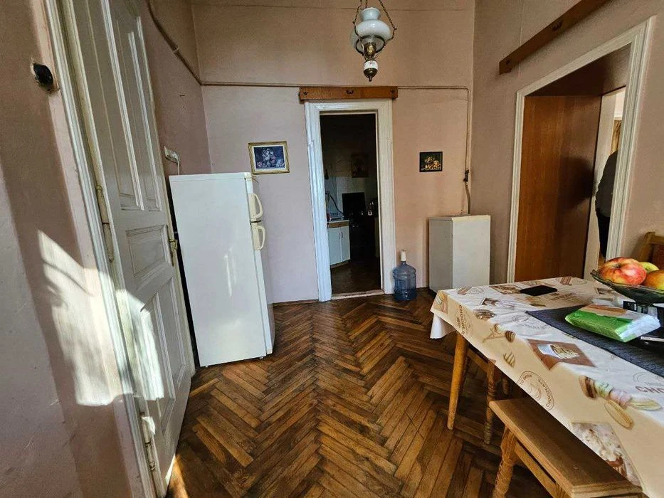 Продаж Австрійського люксу 110м2 в Центрі Ів.-Франківську.