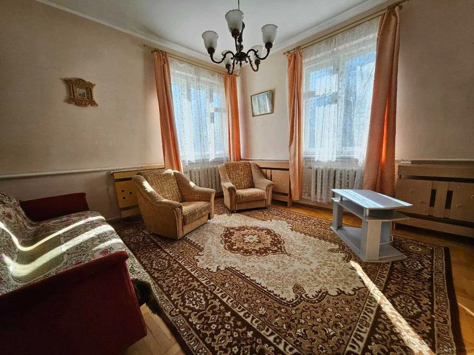 Продаж Австрійського люксу 110м2 в Центрі Ів.-Франківську.