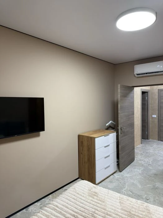 Продаж великої 1,5к квартири ЖК Кристал 52м2 | Півторашка |C