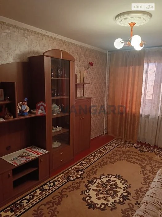 Продаж 3-кімнатної квартири на Митниці!