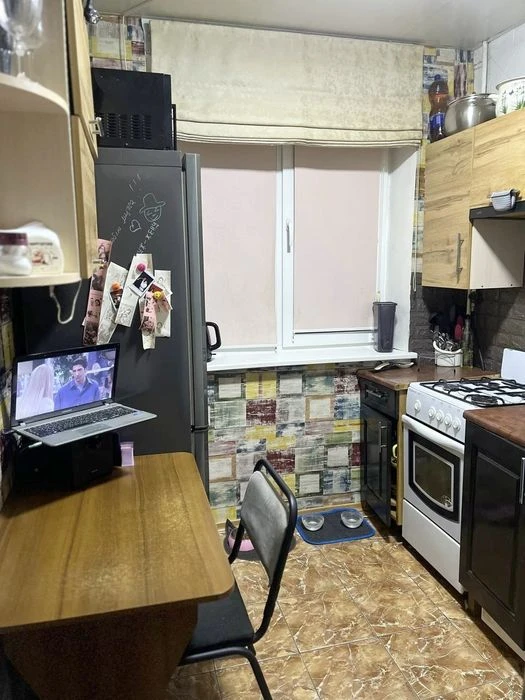 Продаж 2-кімн квартира на Роменській
