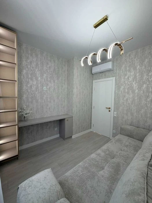 Краснова, Кадорр Сити,60 Жемчужина, продам 2 к. квартиру,рем