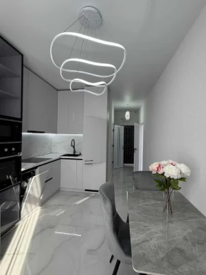 Краснова, ЖК 67 жемчужина,продам квартиру с ремонтом, укрыти