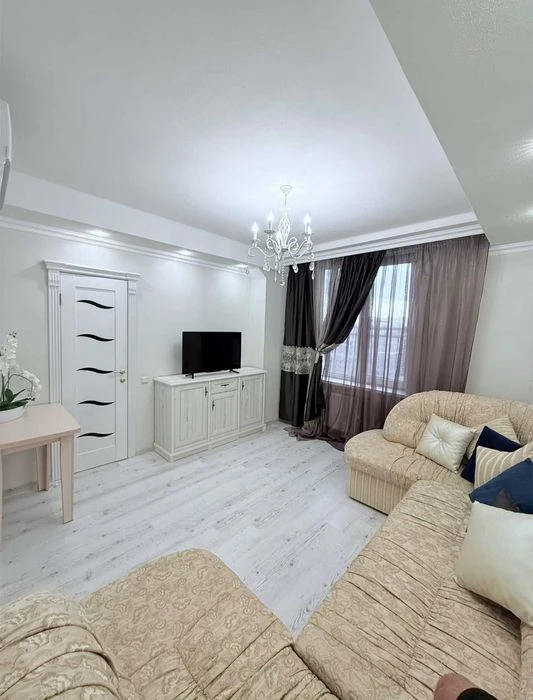 Продам 3к квартиру в Аркадії, ЖК Гагарін Плаза.  Панорамний