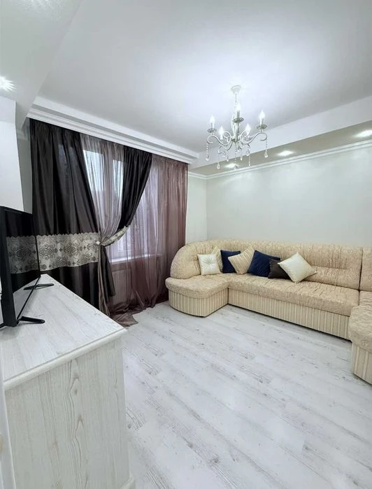 Продам 3к квартиру в Аркадії, ЖК Гагарін Плаза.  Панорамний