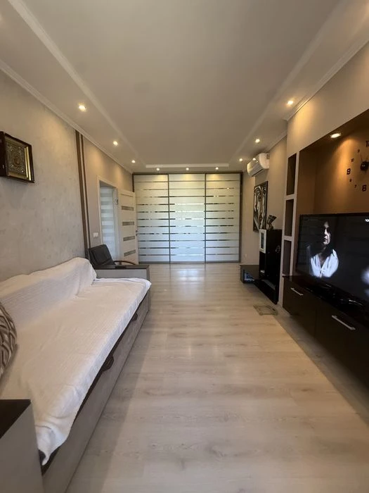 Продаж квартири 42 кв.м. м.Ужгород вул.Єнківська  Газ!