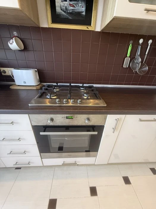 Продаж квартири 42 кв.м. м.Ужгород вул.Єнківська  Газ!