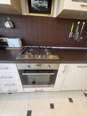 Продаж квартири 42 кв.м. м.Ужгород вул.Єнківська  Газ!