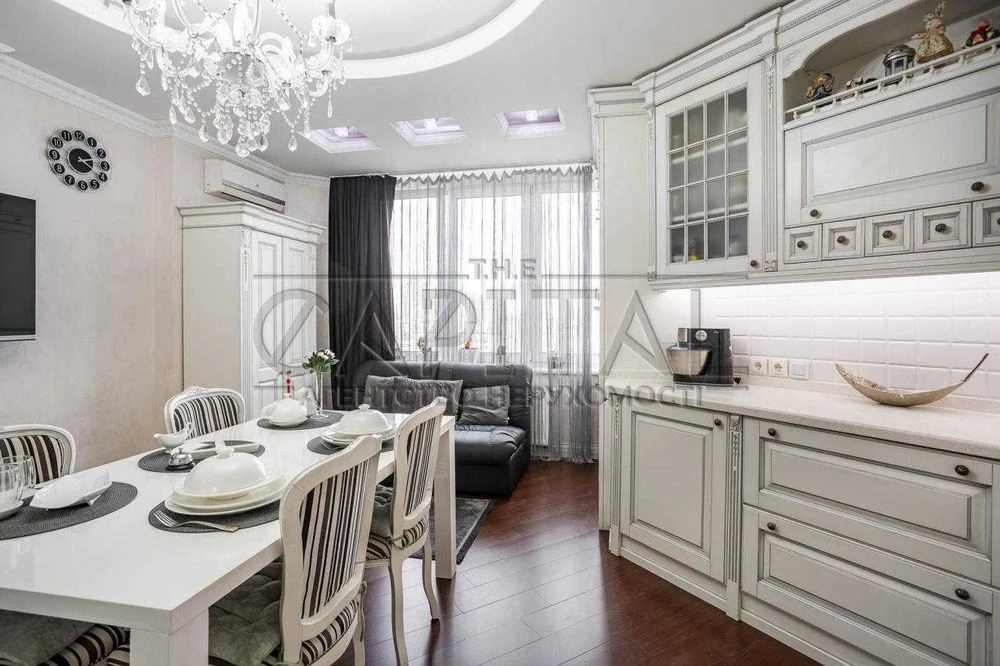 Apartment for sale, residential complex Molodezhny quarter, ul. Hmyry Borysa, D