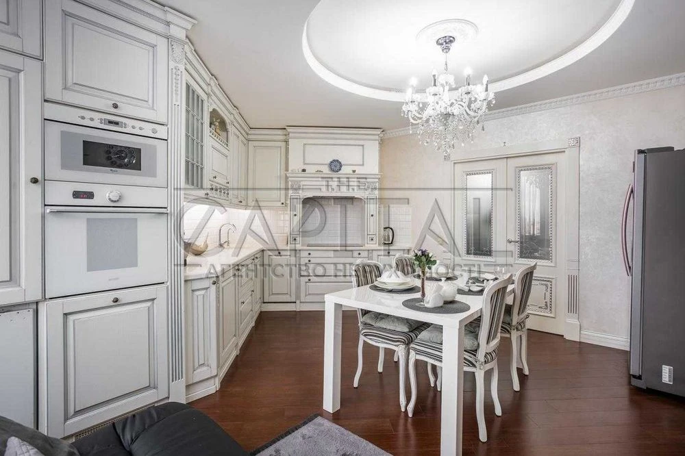 Apartment for sale, residential complex Molodezhny quarter, ul. Hmyry Borysa, D