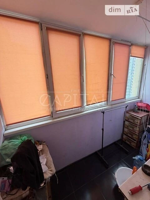 Sale of 3-room apartment 120 sq. m. on Mykhaylo Maksymovycha st. 3G