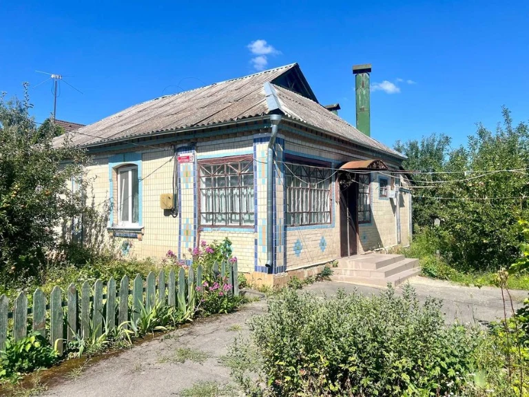 Продається частина будинку на ближньому Старому місті!