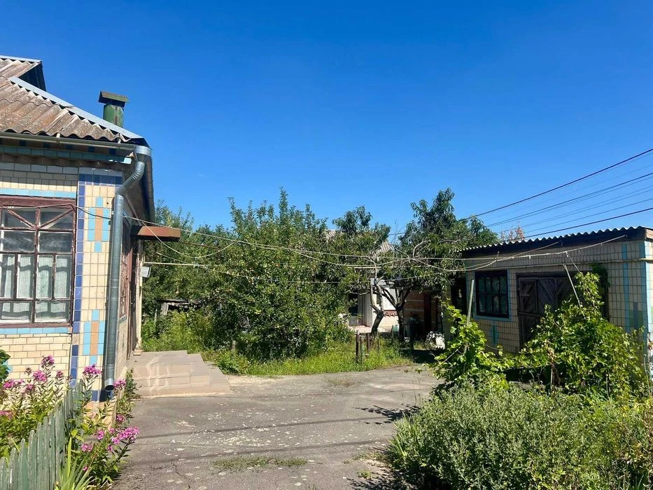 Продається частина будинку на ближньому Старому місті!