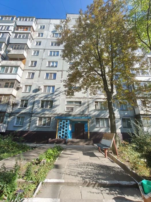 2к. квартира. Ул.Воронина. Без комиссии!