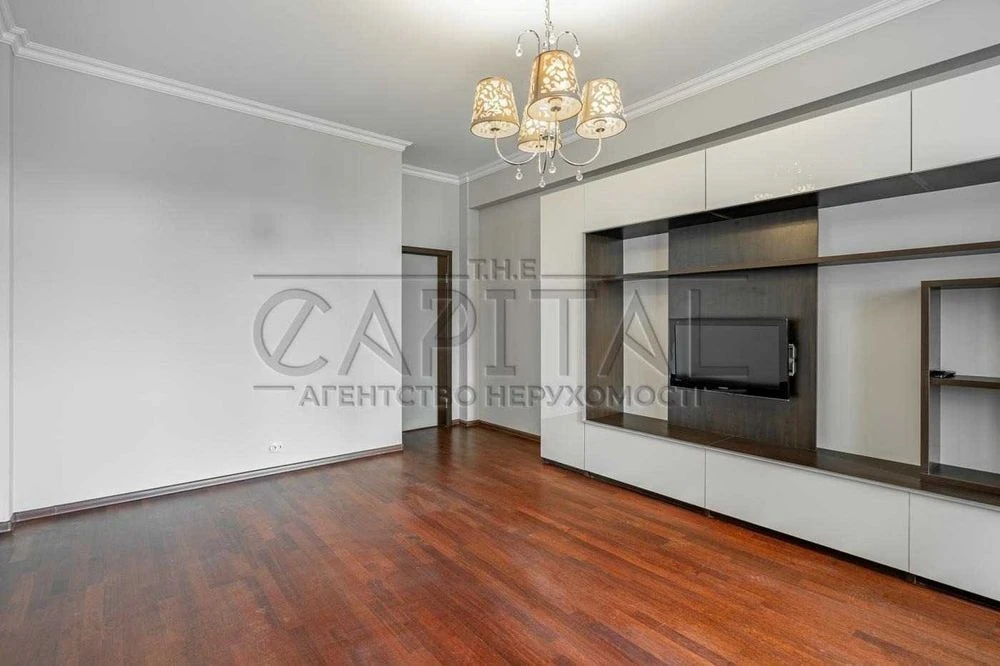 For sale / Apartment / 110 m2 / Residential complex Pory Roku / Solomyansky district