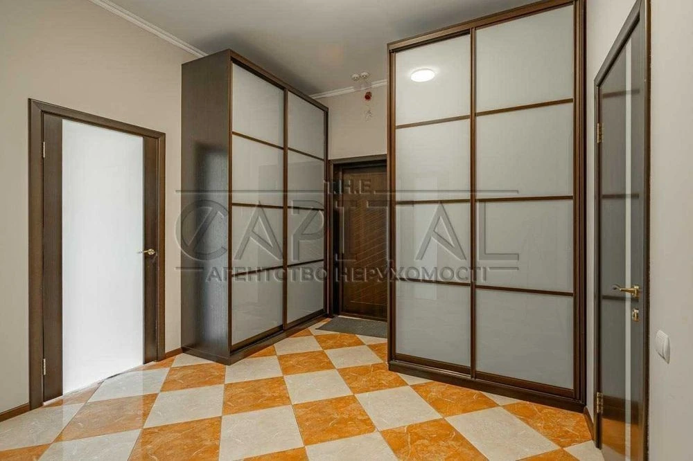For sale / Apartment / 110 m2 / Residential complex Pory Roku / Solomyansky district