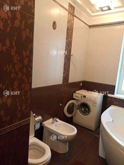 3к. 70м2 Центр (м. Университет, Свободы (Иванова) ул. 18) 13
