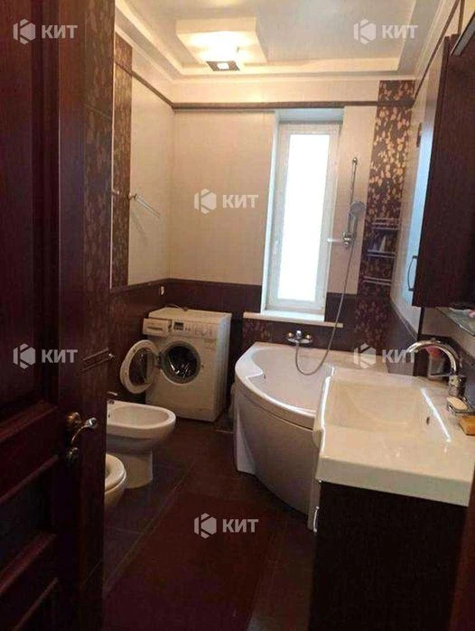3к. 70м2 Центр (м. Университет, Свободы (Иванова) ул. 18) 13