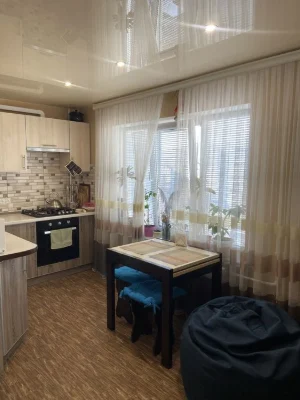 I will sell a 1-room apartment in Borodinsky District on Ladozhskaya Street