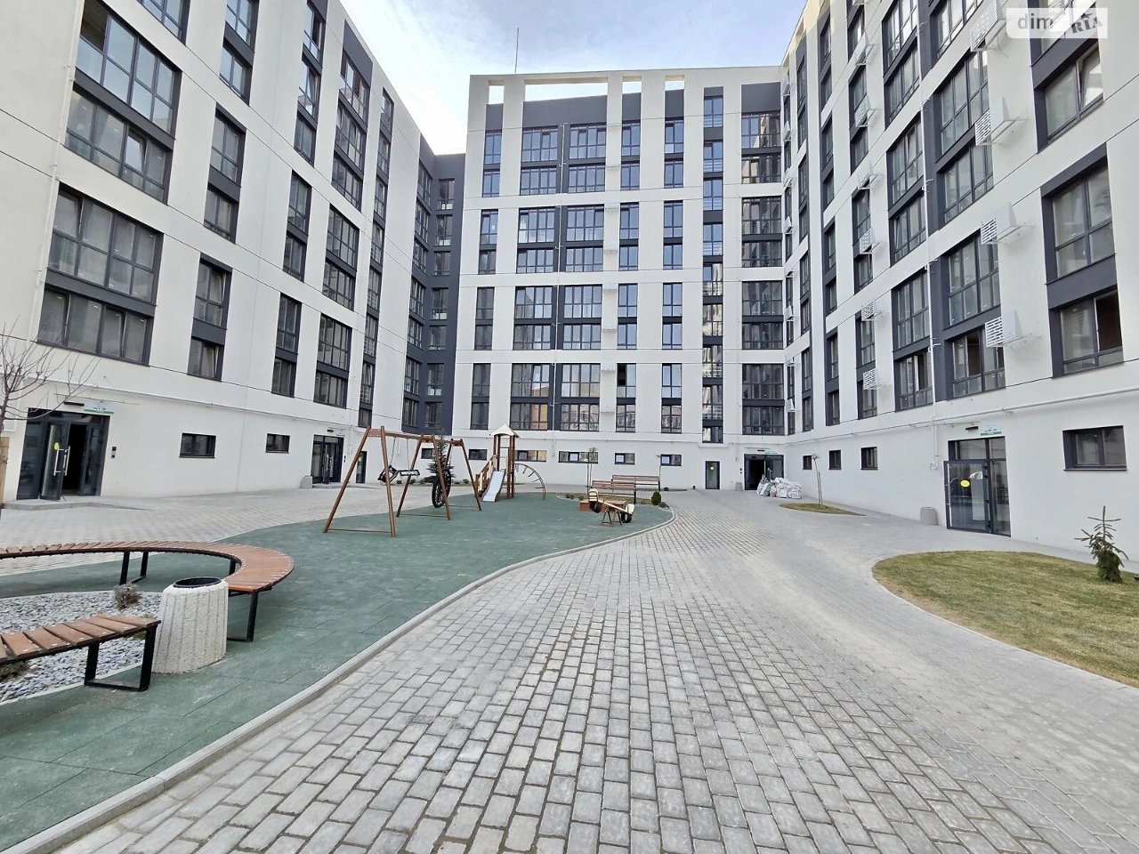 Продаж Квартира Південний
