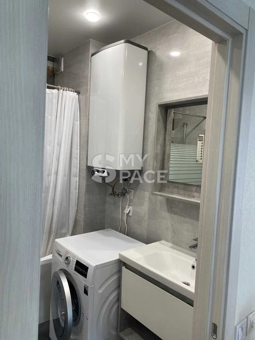 Продаж 2 к.кв., ЖК «Bristol Comfort House», пр-т В. Лобановс