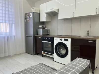 Продам квартиру с ремонтом и мебелью от хозяина , торг