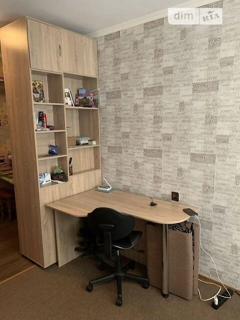 Продаж кімнати 36 кв. м на вул. Олекси Тихого 18/20 • ID 343
